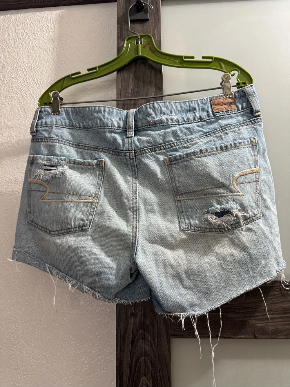 American Eagle Outfitters Light Blue Distressed Denim Shorts - Picture 2 of 3